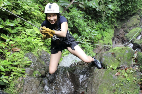 Rappelling